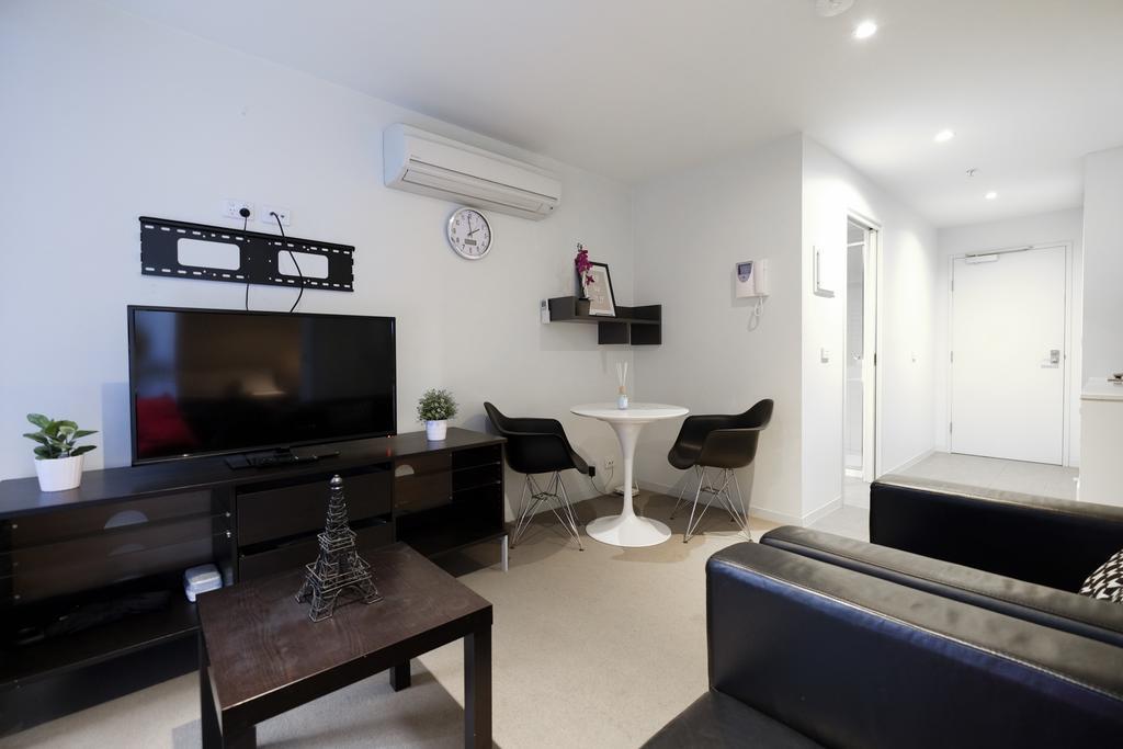 מלבורן Mono Apartments On Franklin Street מראה חיצוני תמונה