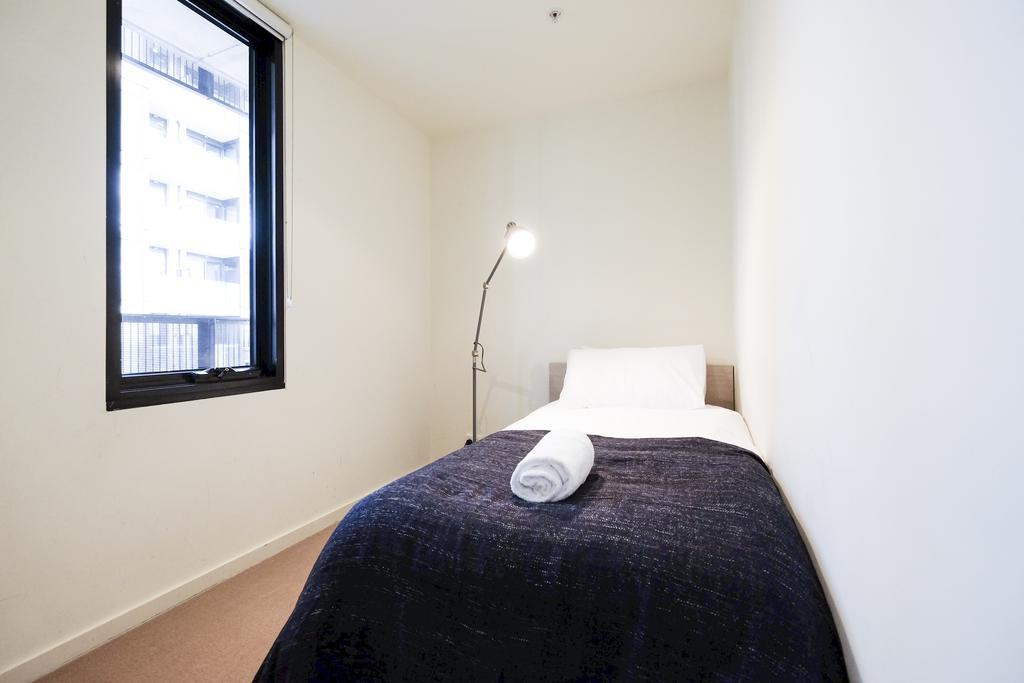 מלבורן Mono Apartments On Franklin Street מראה חיצוני תמונה