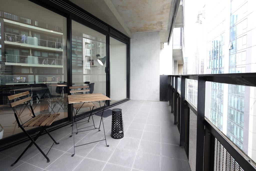 מלבורן Mono Apartments On Franklin Street מראה חיצוני תמונה