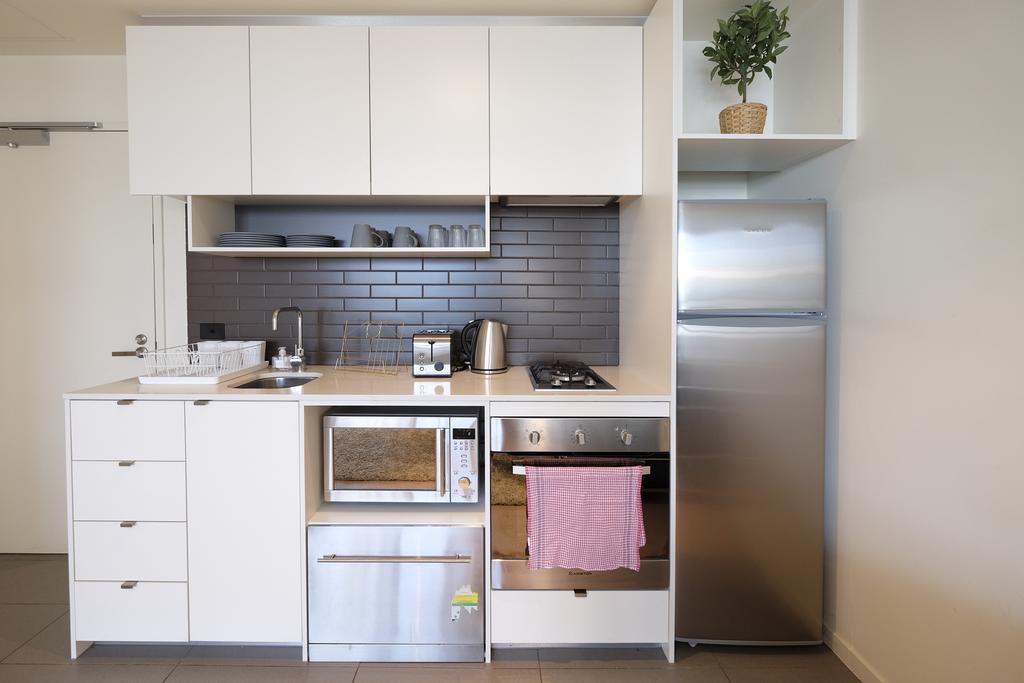 מלבורן Mono Apartments On Franklin Street מראה חיצוני תמונה