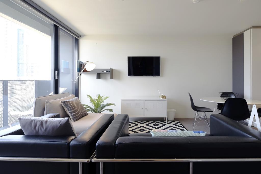 מלבורן Mono Apartments On Franklin Street מראה חיצוני תמונה