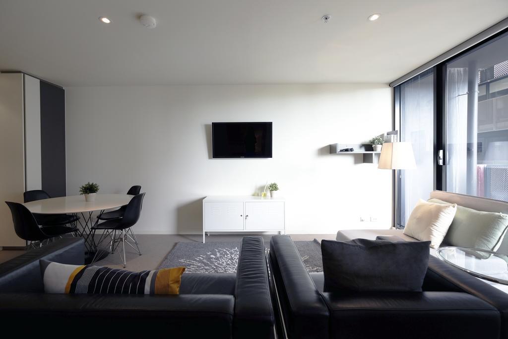 מלבורן Mono Apartments On Franklin Street מראה חיצוני תמונה