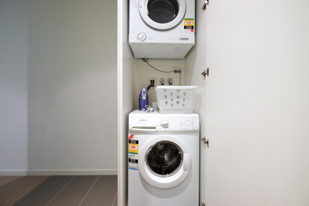 מלבורן Mono Apartments On Franklin Street מראה חיצוני תמונה