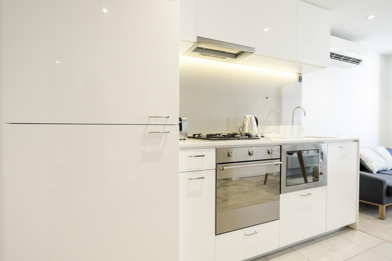 מלבורן Mono Apartments On Franklin Street מראה חיצוני תמונה